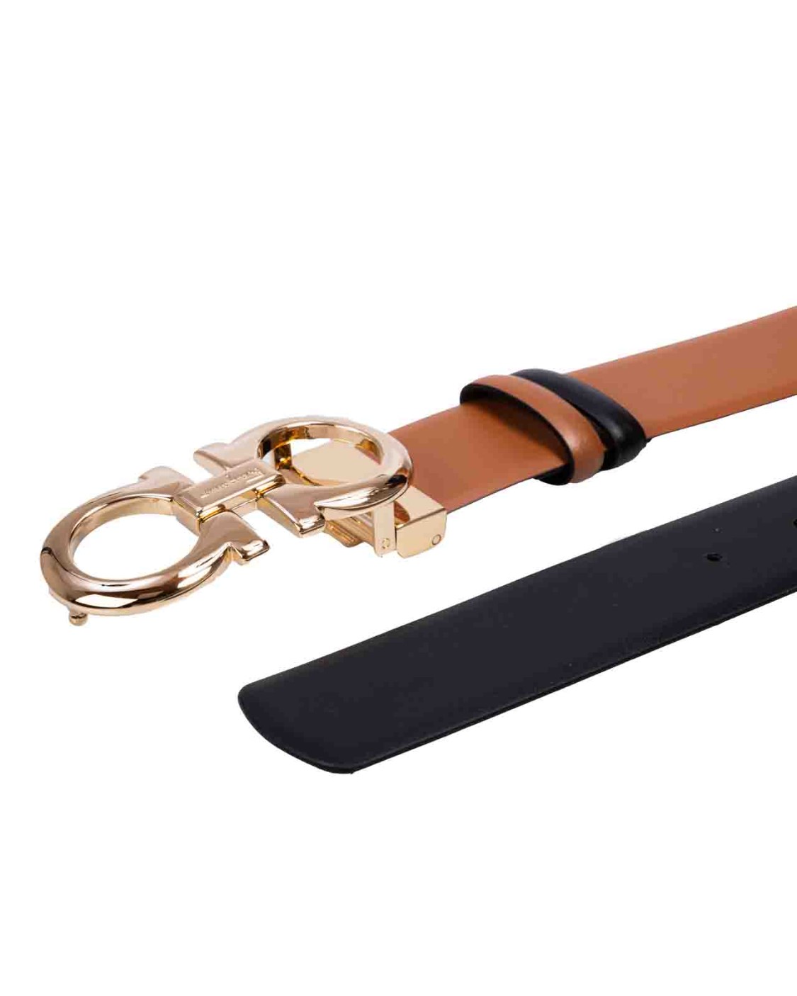 shop SALVATORE FERRAGAMO  Cintura: Salvatore Ferragamo cintura reversibile Gancini in vitello martellato.
Bicolore.
Lunghezza regolabile.
Altezza: 3.5 cm.
Composizione: 100% vitello.
Made in Italy.. 23A564 674471-532NERO/CUOIO number 2801308